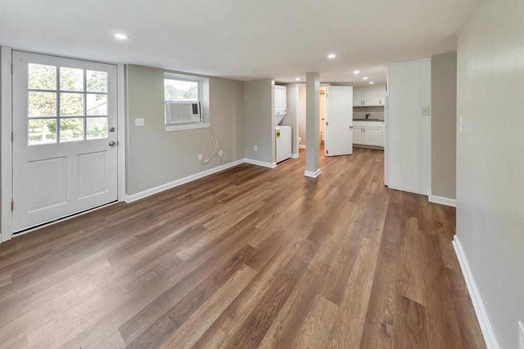 33 Mchenry Drive SW Unit B