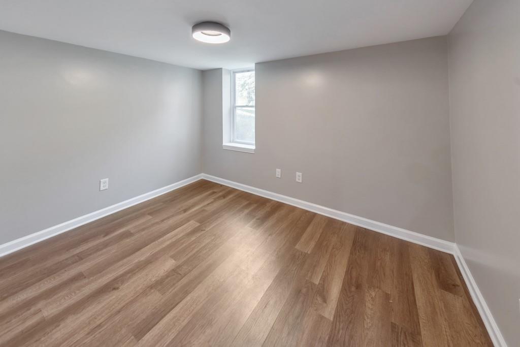 33 Mchenry Drive SW Unit B