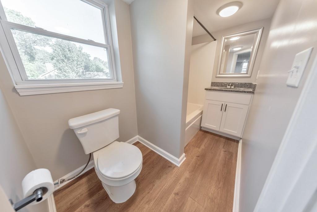 33 Mchenry Drive SW Unit B