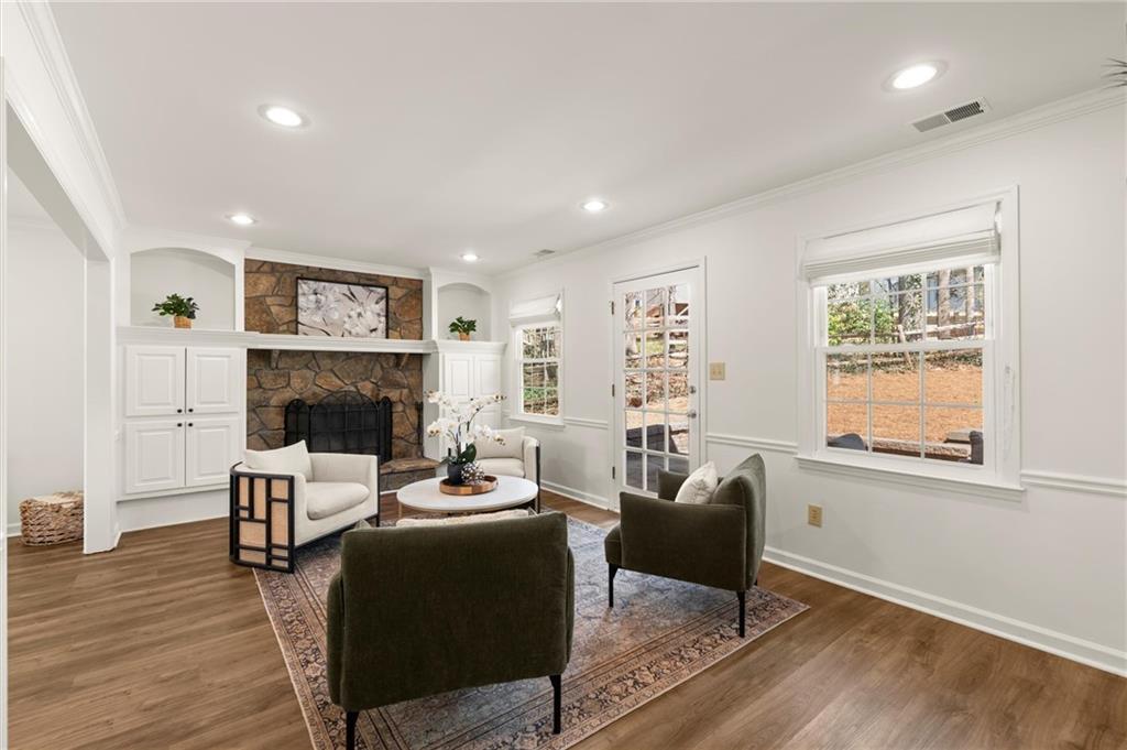 4496 Windsor Oaks Drive
