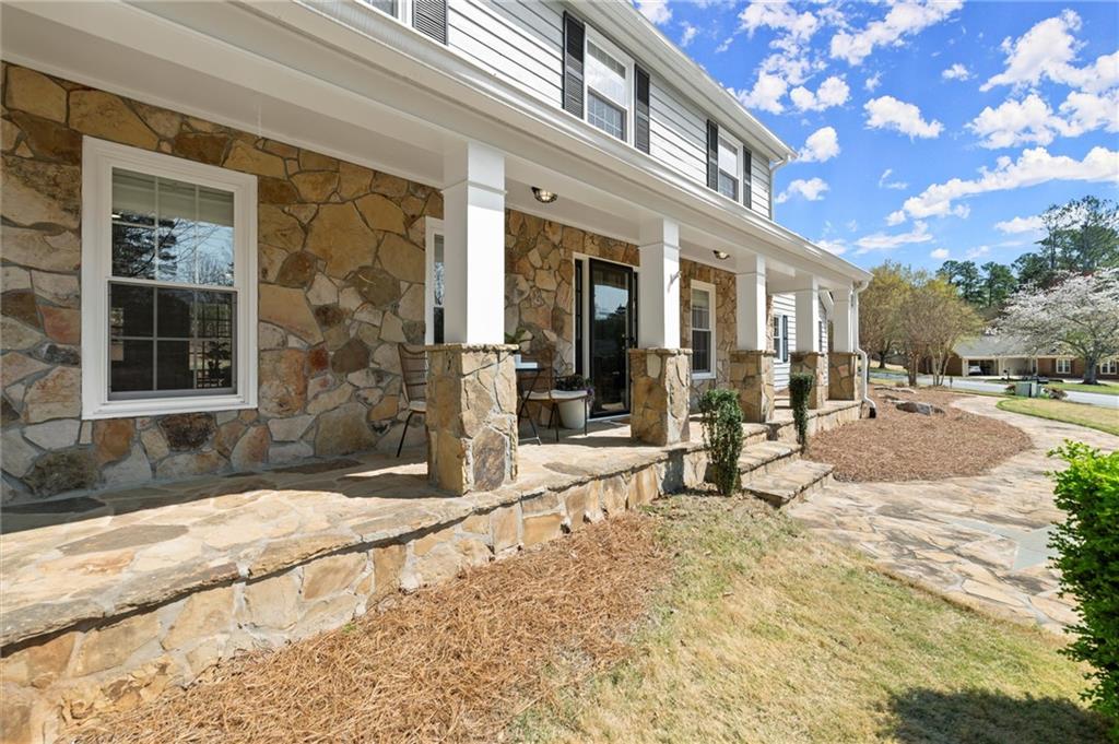 4496 Windsor Oaks Drive