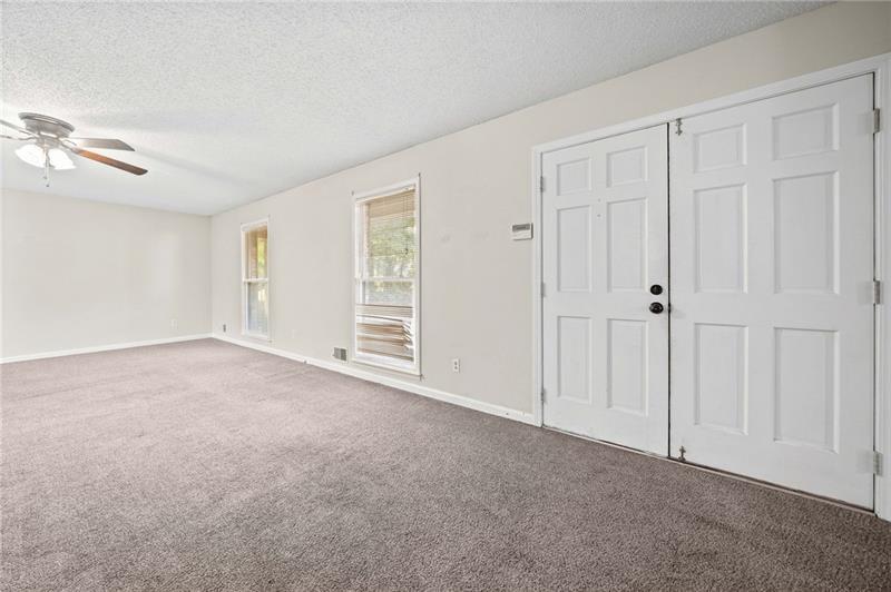 235 Shallowford Road NW