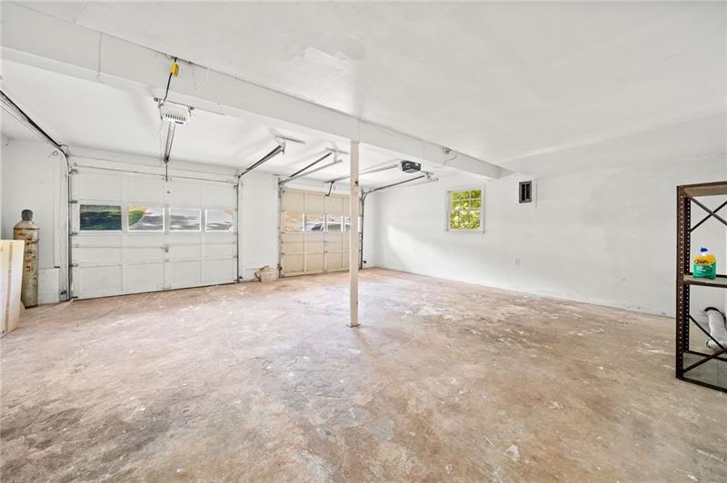 235 Shallowford Road NW
