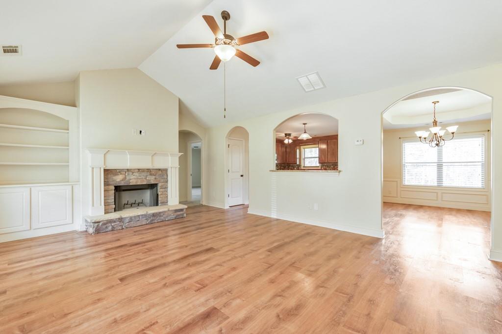 370 Redtail Road
