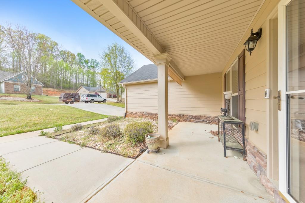 370 Redtail Road