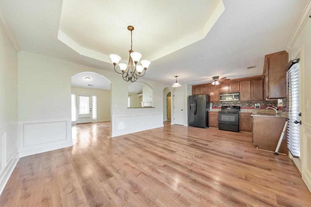 370 Redtail Road