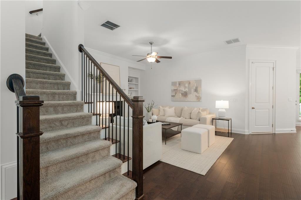 2137 McFarlin Lane