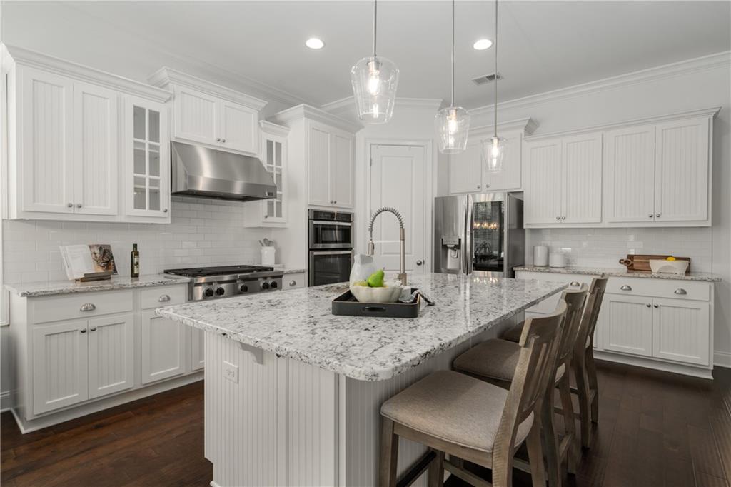 2137 McFarlin Lane