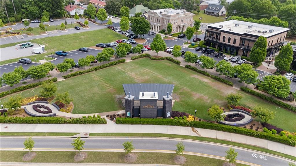 2137 McFarlin Lane