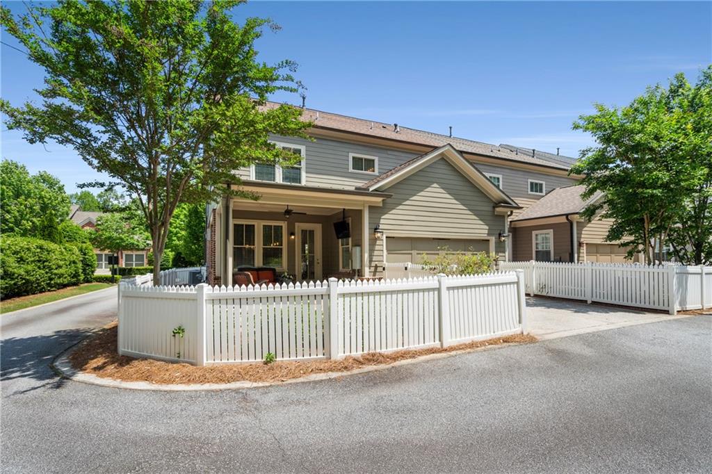 2137 McFarlin Lane