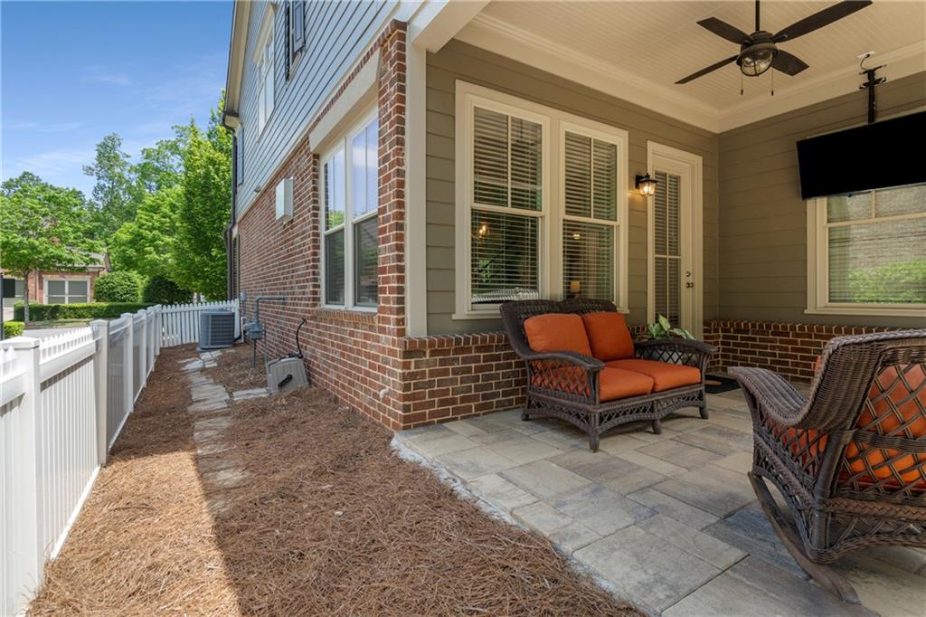 2137 McFarlin Lane
