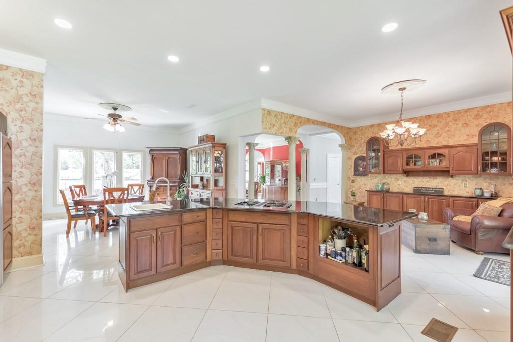 500 Floyd Road NE