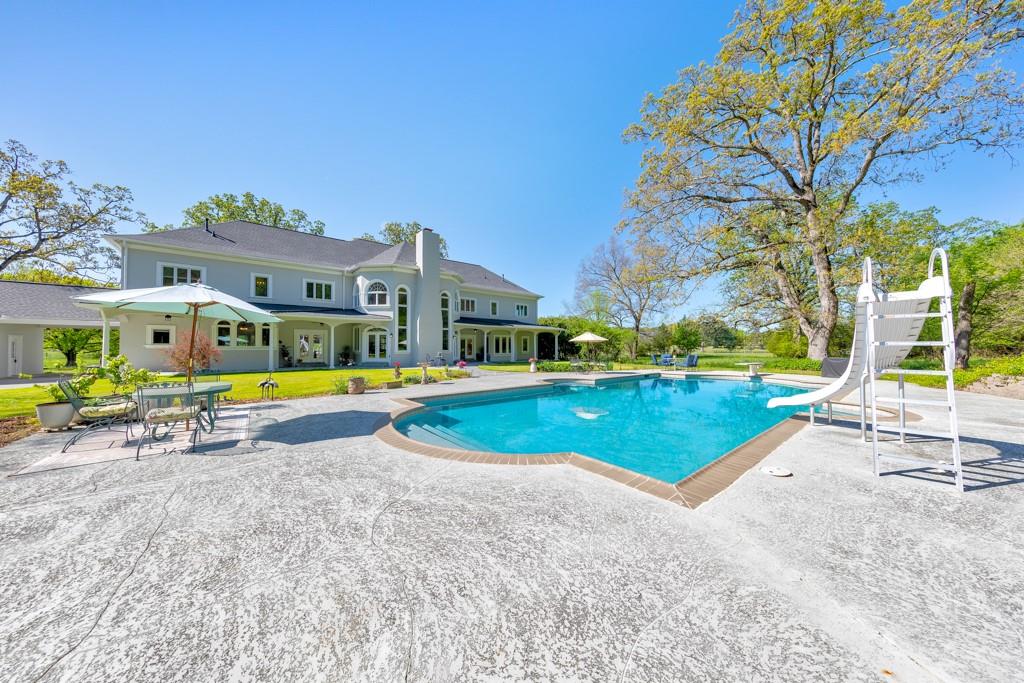 500 Floyd Road NE
