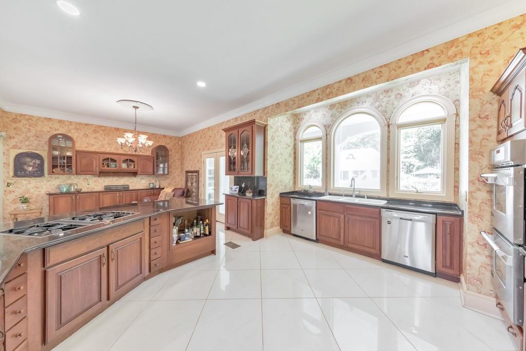 500 Floyd Road NE