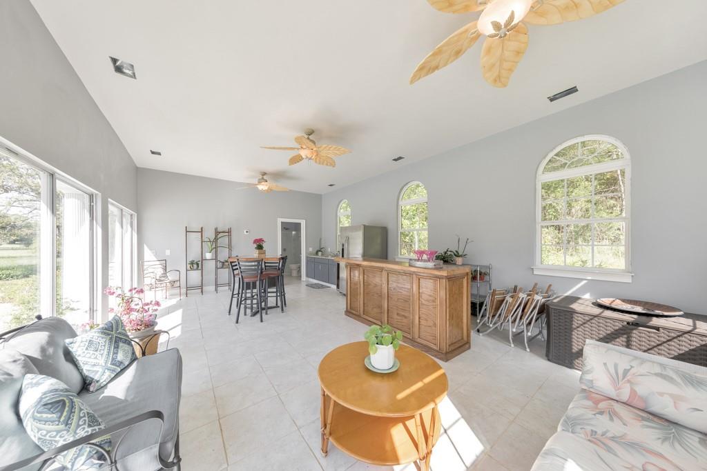 500 Floyd Road NE