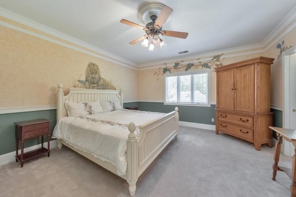 500 Floyd Road NE