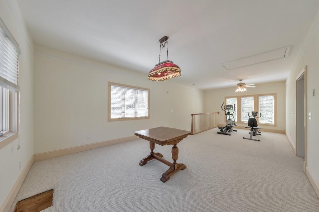 500 Floyd Road NE