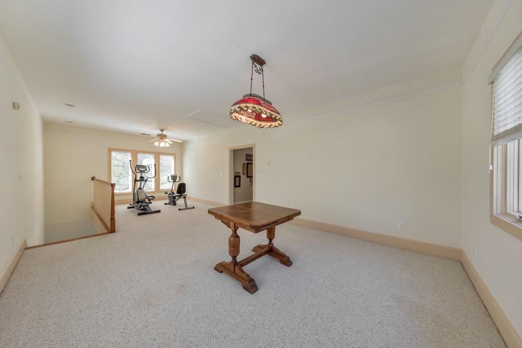 500 Floyd Road NE