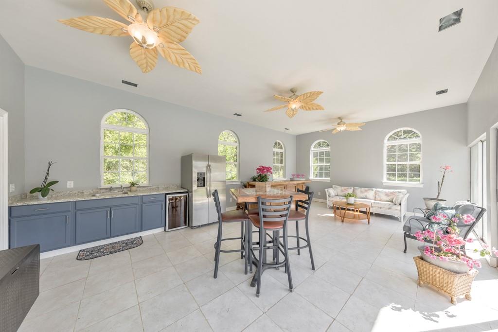 500 Floyd Road NE