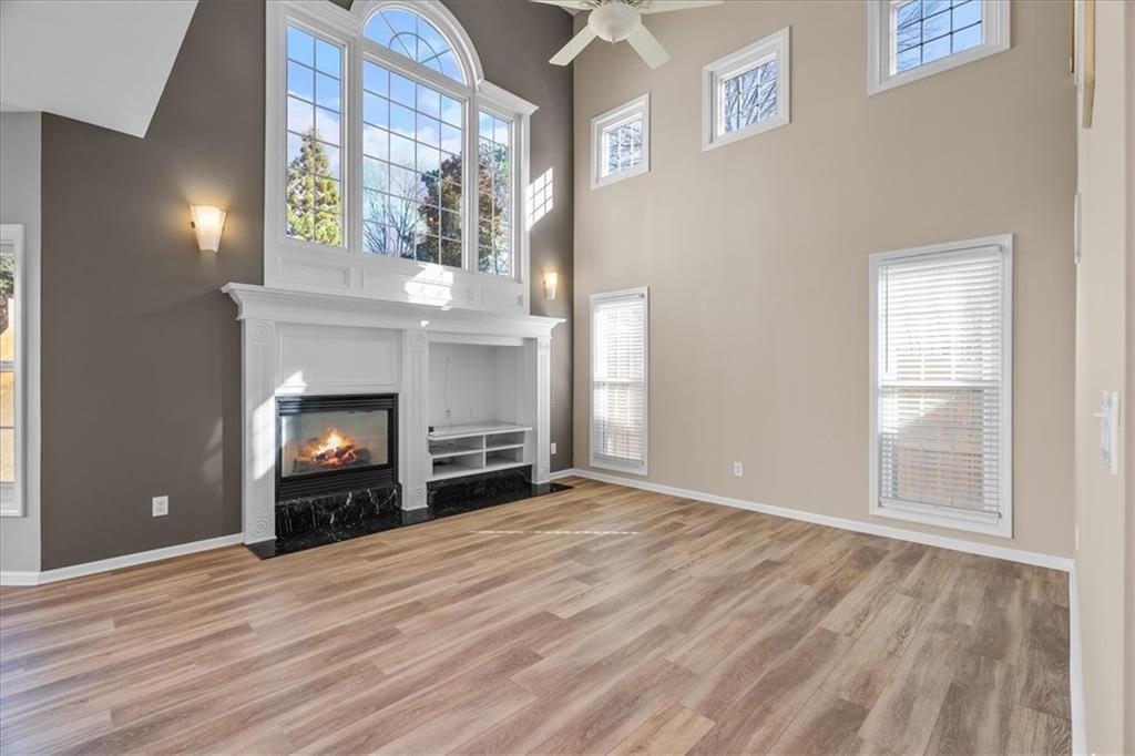 1100 Olde Grove