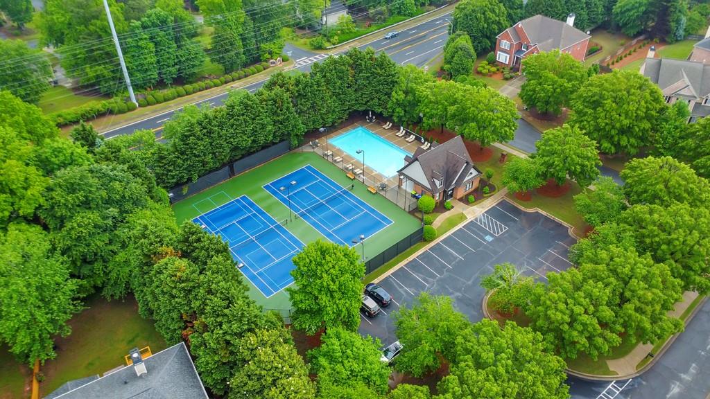 3311 Keenland Road