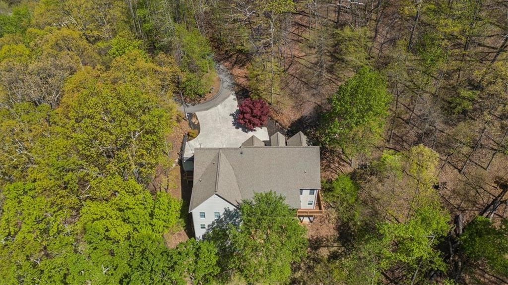 896 Moss Patch Trail