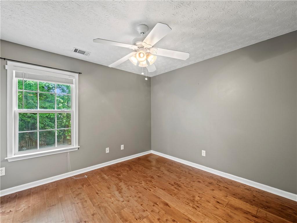 3811 Walnut Grove Way