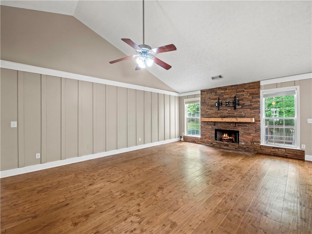 3811 Walnut Grove Way