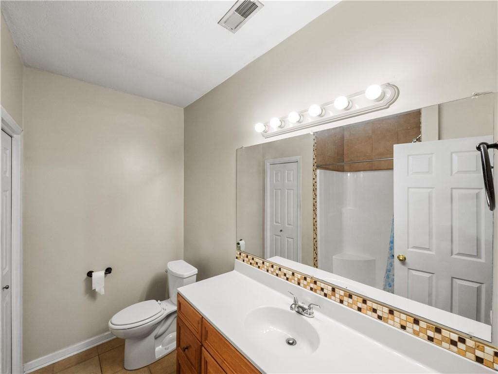 3811 Walnut Grove Way