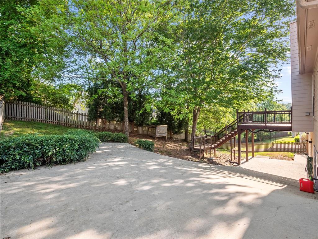 3811 Walnut Grove Way