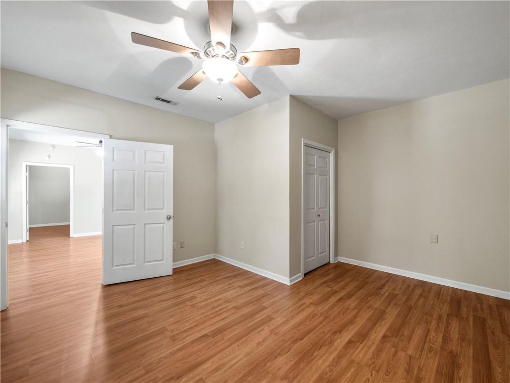 3811 Walnut Grove Way