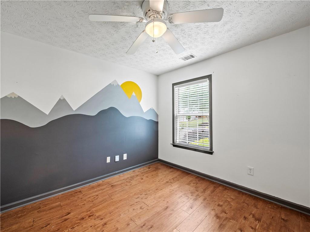 3811 Walnut Grove Way