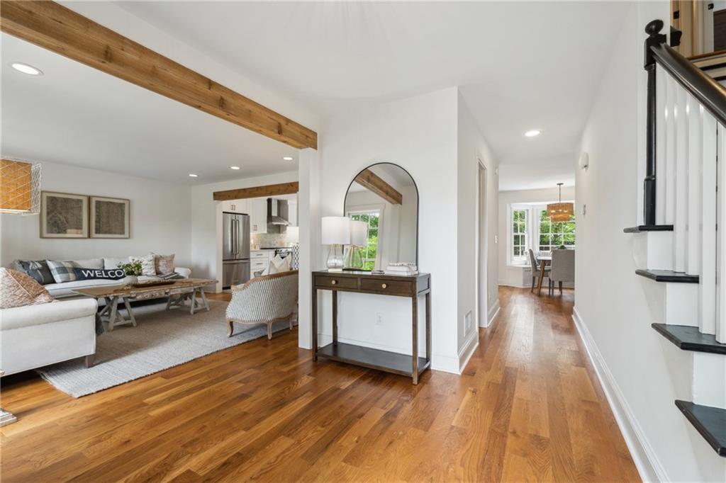 1275 Mayfield Road