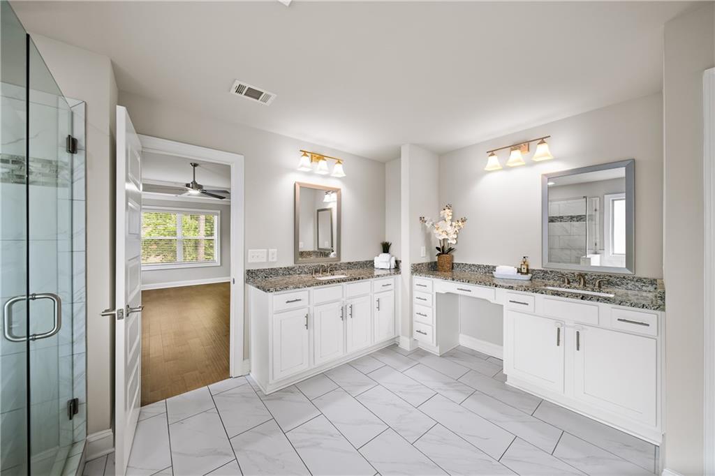 4093 Groveland Park Drive