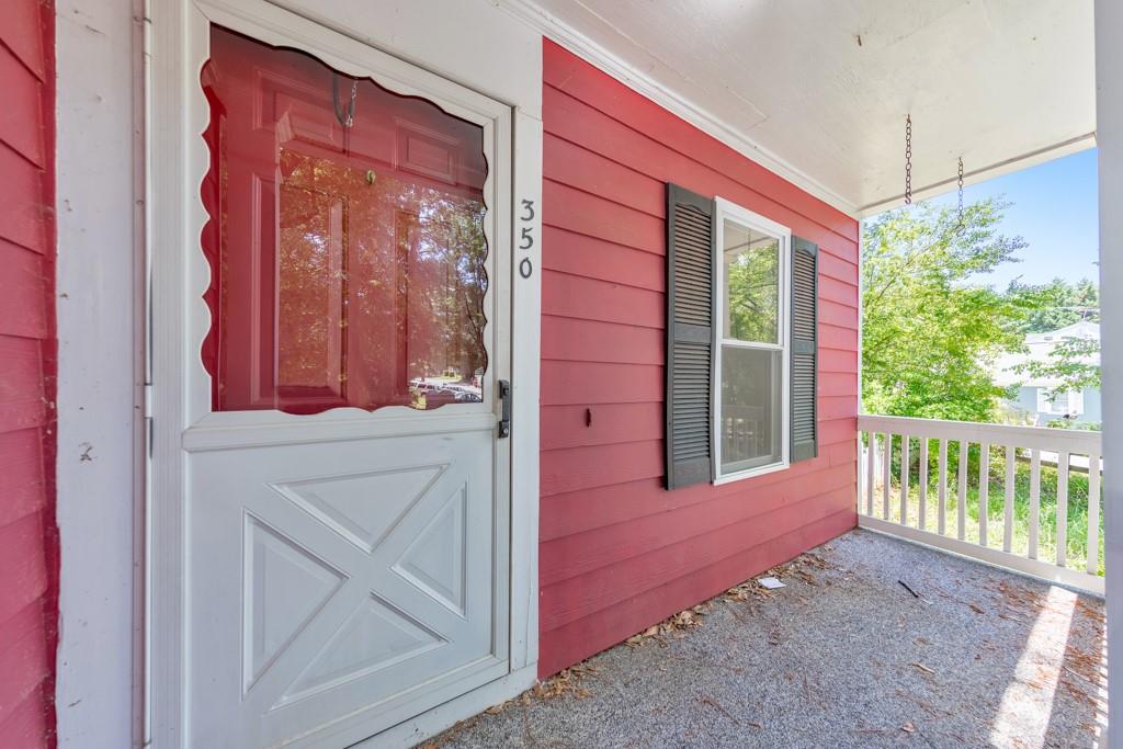 350 Pleasant Oak Court SW
