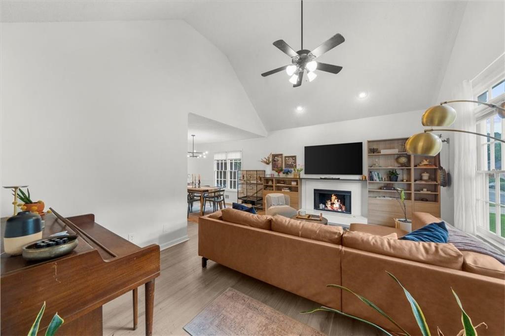 1359 Chatley Way
