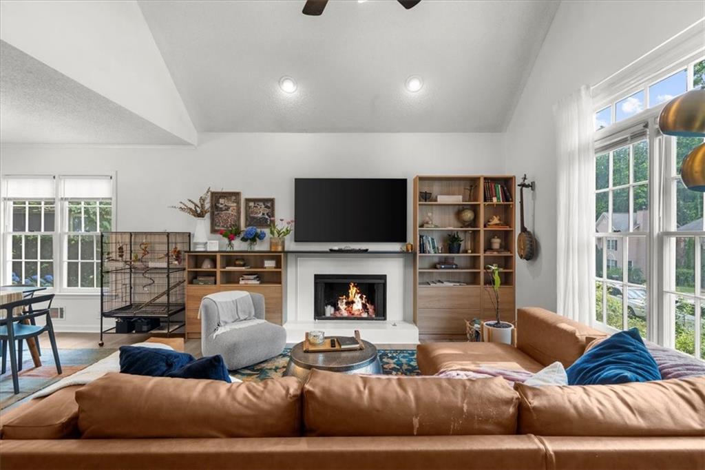 1359 Chatley Way