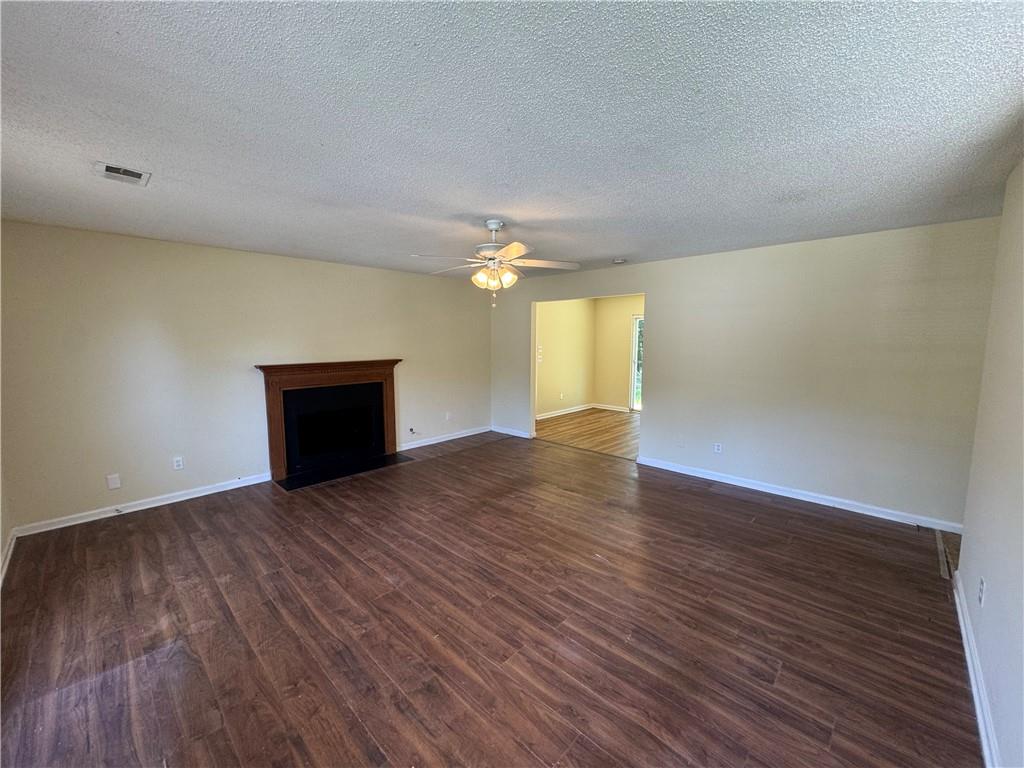 1050 Redan Trace
