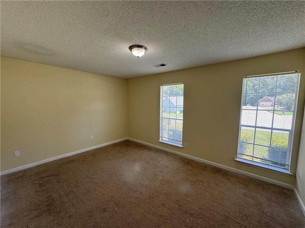 1050 Redan Trace