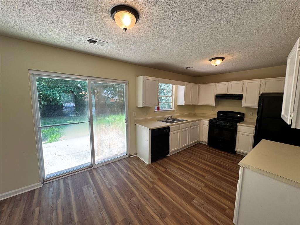 1050 Redan Trace