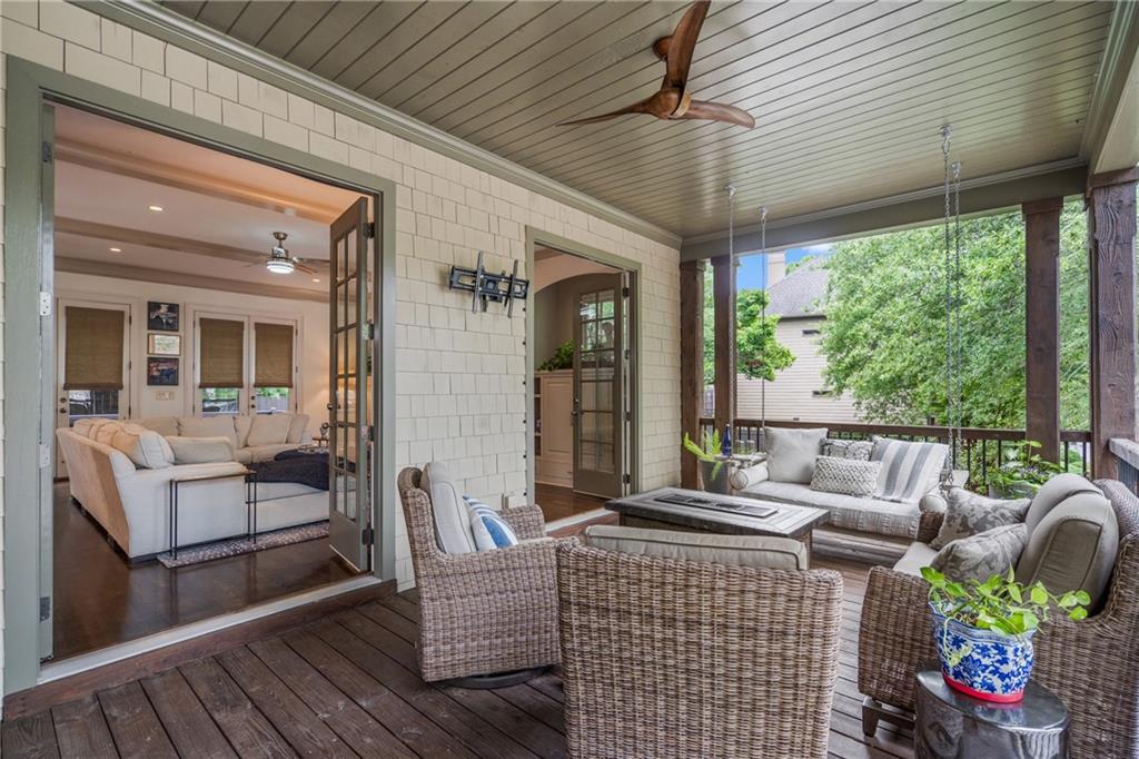 3075 Woodvale Court