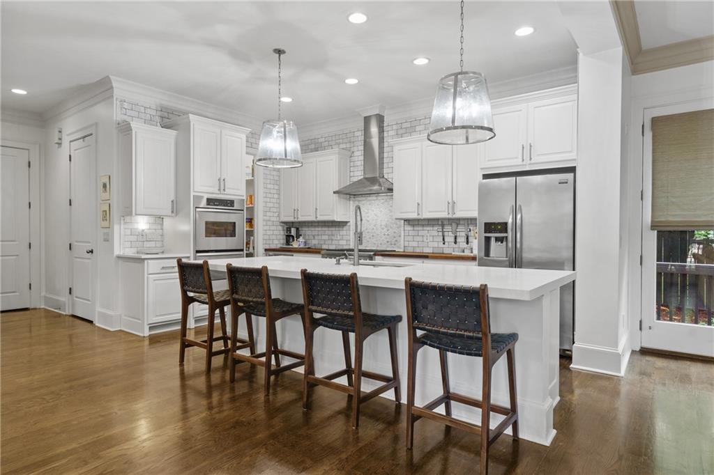 3075 Woodvale Court