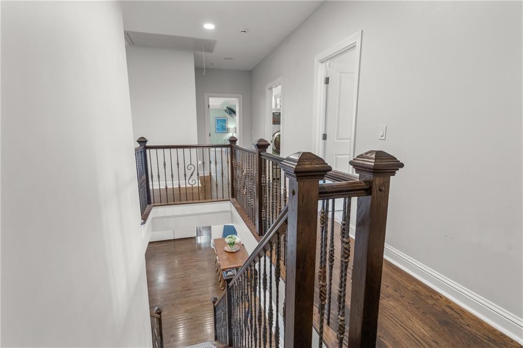 3075 Woodvale Court