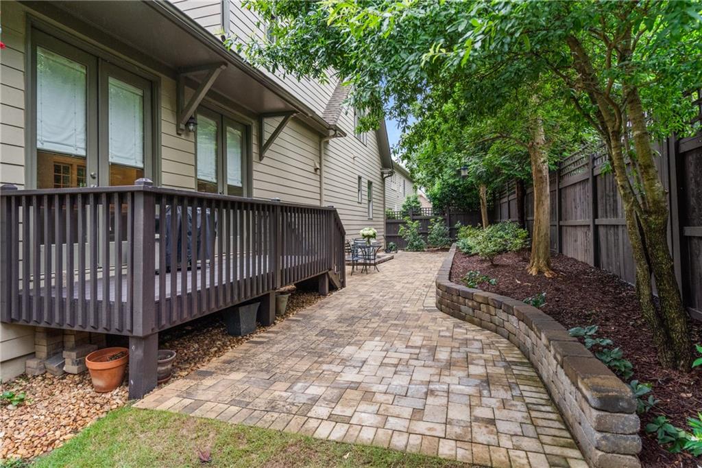 3075 Woodvale Court