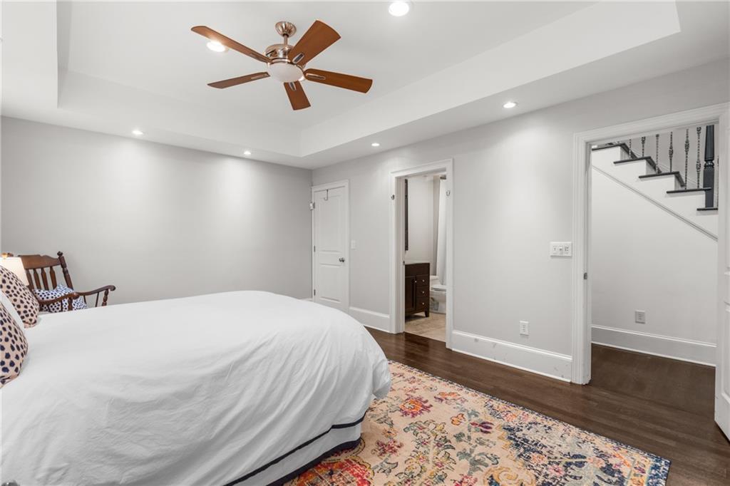 3075 Woodvale Court