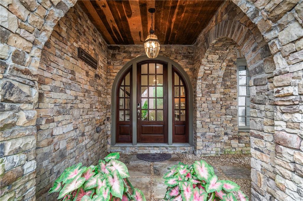 3075 Woodvale Court