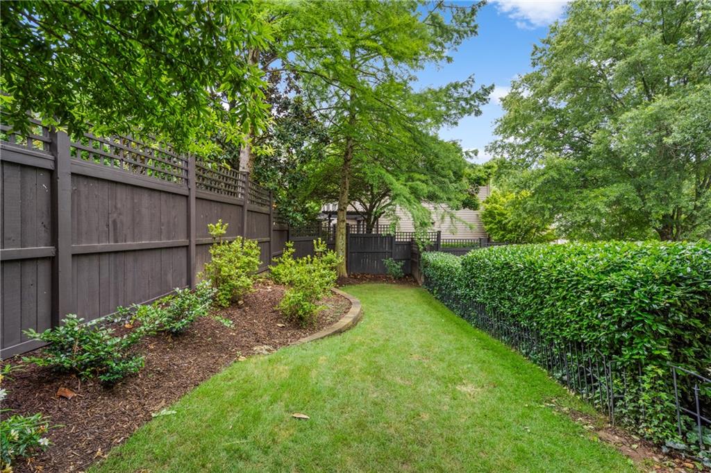 3075 Woodvale Court