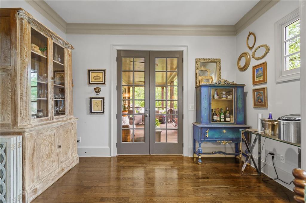 3075 Woodvale Court
