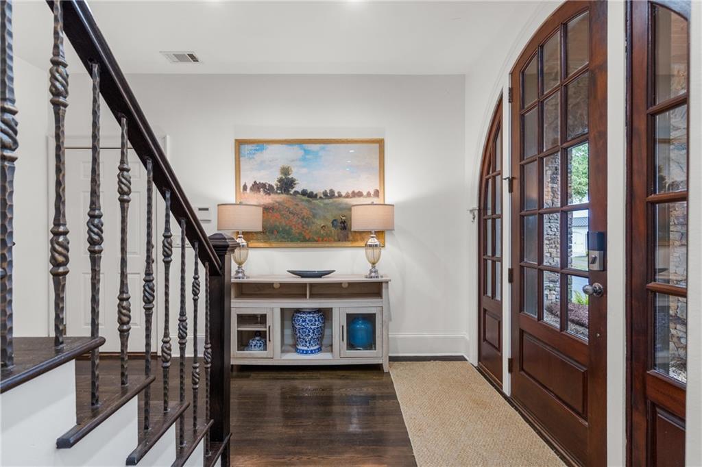 3075 Woodvale Court