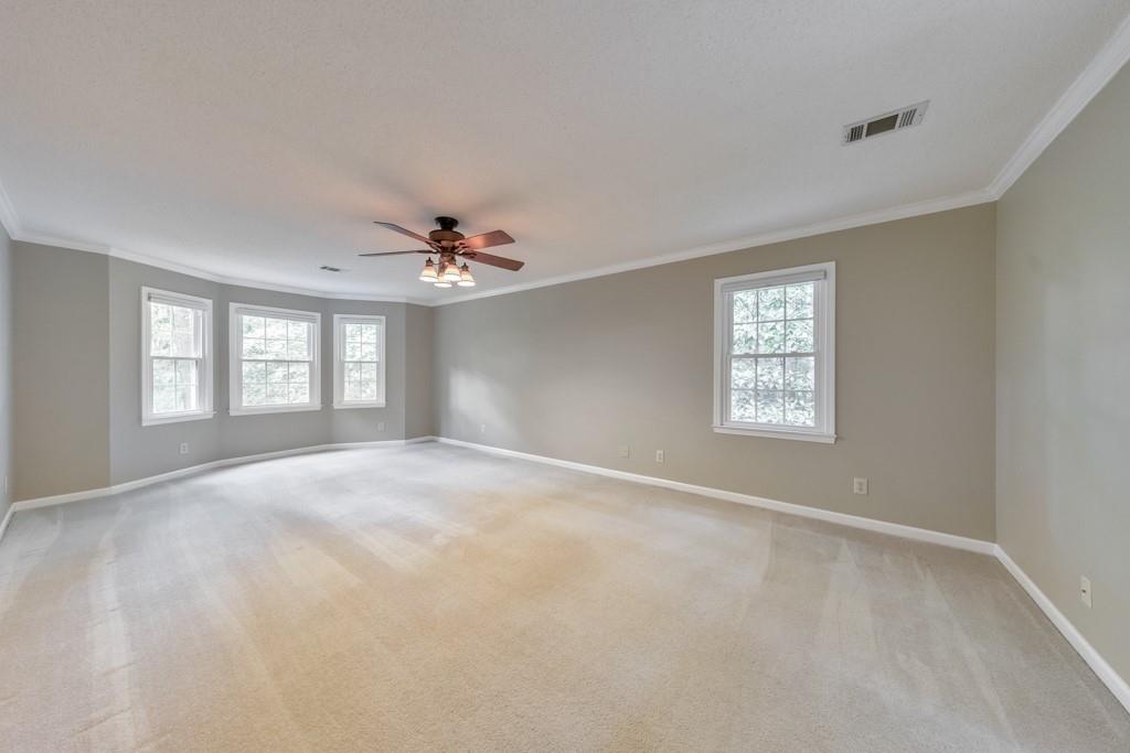 405 W Leslie Court